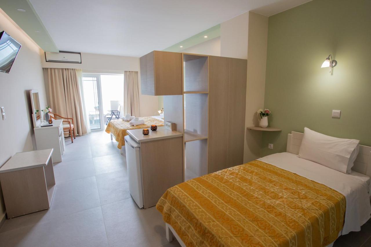 Chrisi Akti Hotel Nafpaktos Exterior foto